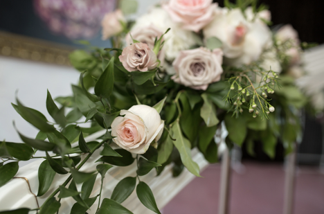 wedding-flower-arrangement